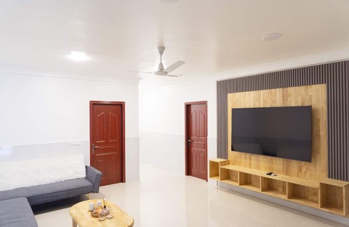 Magoodhoo House | Palm Rest Maldives