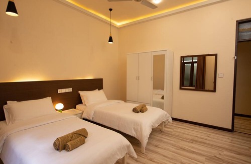 Huraa Bed & Breakfast | The Bilimbi Guesthouse and Inn