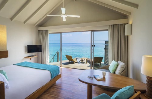 Giravaru Resort | Centara Ras Fushi Resort & Spa Maldives