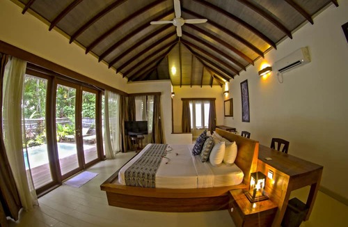 Kihaadhuffaru Island Resort | Kihaa Maldives