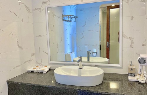 Maafushi Hotel | Kaani Palm Beach