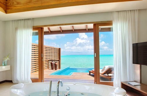 Dhonakulhi Resort | Hideaway Beach Resort and Spa