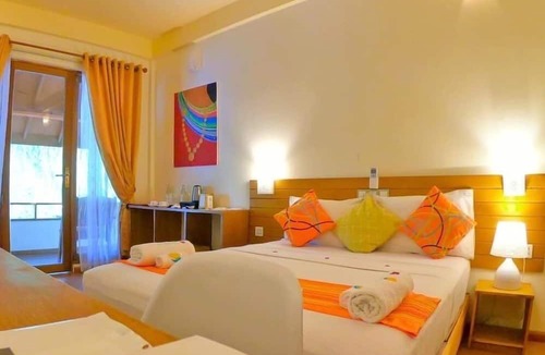 Hangnaameedhoo House | Ocean Beach Inn - Maldives