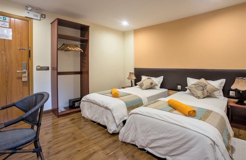 Ukulhas Hotel | West Sands