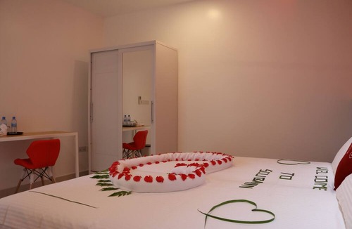 Omadhoo House | Scuba Inn