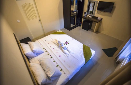Thoddoo House | Ari Heaven