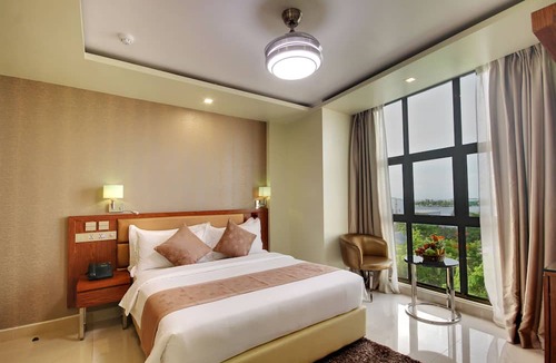 Male Hotel | Unima Grand