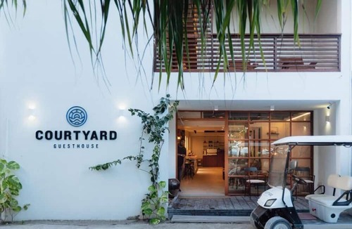 Huraa Hotel | Courtyard Maldives