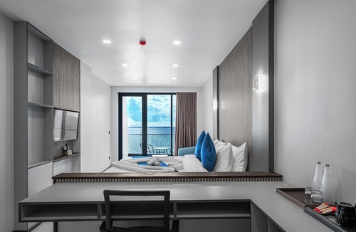 Maafushi Hotel | iCom Blue Sea View