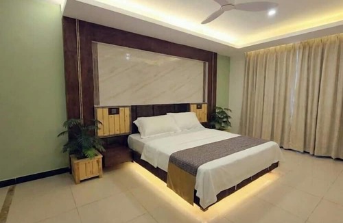 Thulusdhoo Island House | Blue Haven Retreat