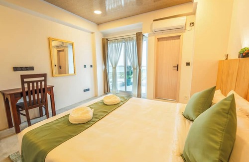 Thulusdhoo Island House | Blissview Maldives