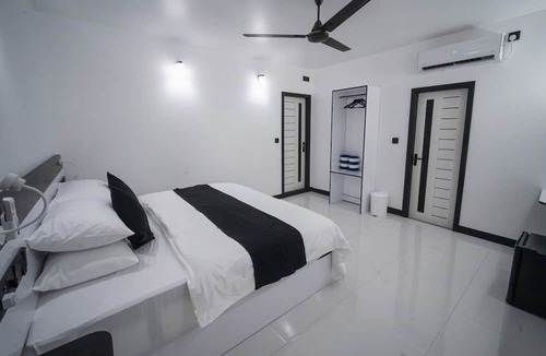 Mathiveri House | Sunset Beach Stay
