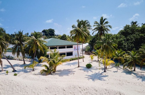 Kamadhoo House | akomadoo retreat