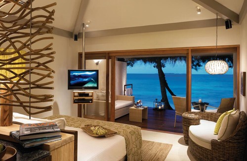 Hembadhu Island Resort | Taj Coral Reef Resort & Spa Maldives – A Premium All Inclusive Resort