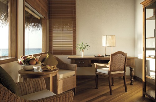 Dhunikolhu Resort | Coco Palm Dhuni Kolhu