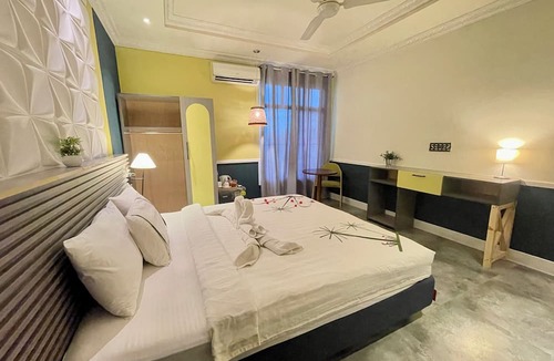 Maamigili House | Koimala Hotel