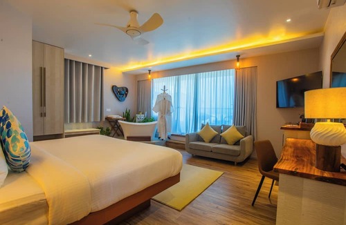 Hulhumale House | Coconut Tree Hulhuvilla Beach