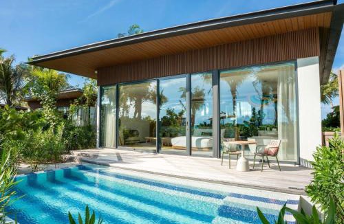Emboodhoo Lagoon Resort | SO Maldives - FREE shared speedboat for min 3 nights stay until 20 Dec 2026