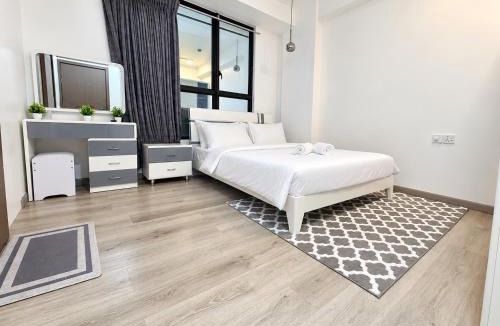 Hulhumale Apartment | Luxury 3BR - Airport Pickup - Rooftop SeaView Pool Gym Terrace Near Airport