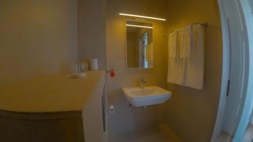 Gulhi Hotel | Avyanna Gulhi Beach Hotel