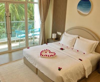 Dhidhdhoo House | Waterside Maldives