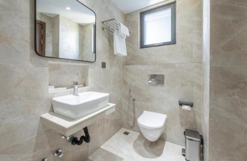Huraa Hotel | Atollios Skyview Hotel