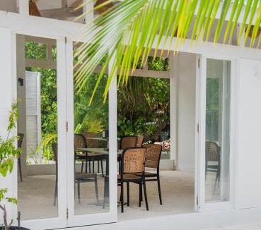 Rasdhoo House | Arena Blanca