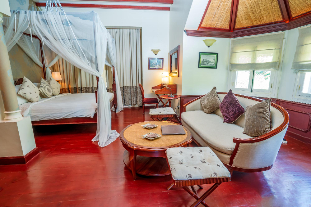 Male Apartment | Six In Lodge