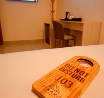 Milandhoo Hotel | Maako Retreats