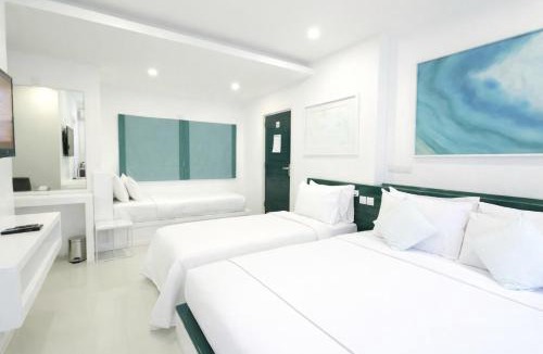 Hulhumale House | Planktons Beach