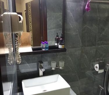 Dhiffushi Hotel | Seaside Villa