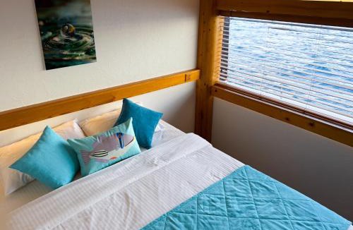 Farukolhufushi Island Boat Rental | RITRELLA FLOATING HOTEL&YACHT - FREE beach access daily - Full board meal plan