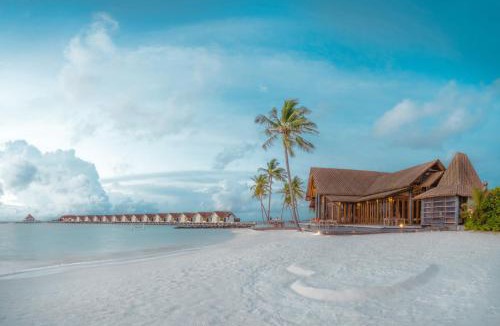 Furaveri Resort | Furaveri Maldives - COMPLIMENTARY ROUND-TRIP SEAPLANE TRANSFER FOR TWO FOR A MINIMUM OF 5 NIGHTS OR MORE FOR STAYS 1ST MAY 2026 TO 23RD DECEMBER 2026