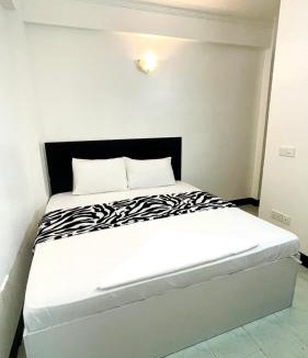Male House | Orion Star