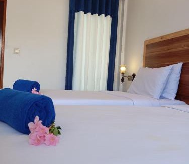Kamadhoo House | Hanfiaru Beach Inn