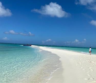 Ukulhas House | Beach Veli