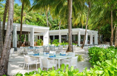Finolhas Island Resort | Amilla Maldives