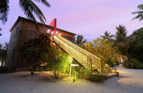 Hanimaadhoo Resort | The Barefoot Eco Hotel