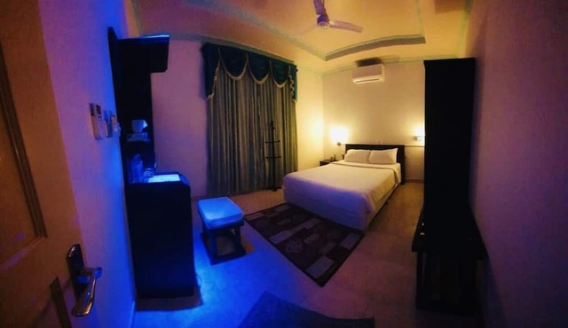 Vieni Qua Grand in Fuvahmulah