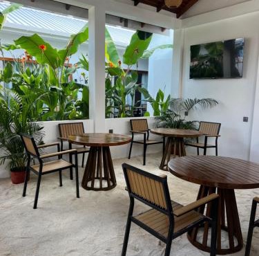 Tranquil Retreat Dhigurah
