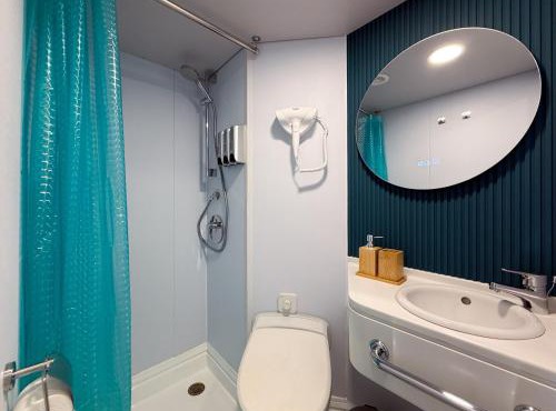 RITRELLA FLOATING HOTEL&YACHT - FREE beach access daily - Full board meal plan in Malé